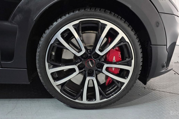 2023 Mini Clubman с пробегом 31 451 км