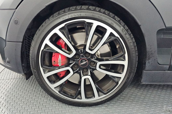 2023 Mini Clubman с пробегом 59 090 км