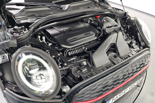 2023 Mini Clubman с пробегом 59 090 км