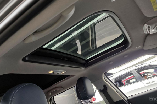 2023 Mini Clubman с пробегом 39 277 км