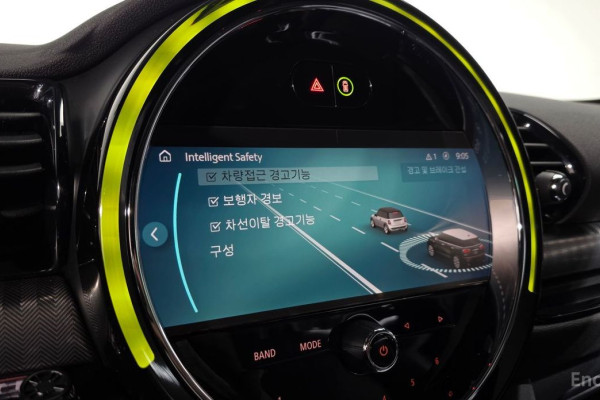 2023 Mini Clubman с пробегом 31 451 км