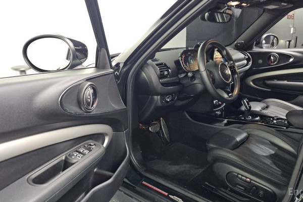 2023 Mini Clubman с пробегом 59 090 км