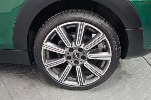 2022 Mini Clubman с пробегом 31 012 км