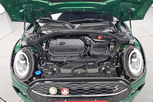 2022 Mini Clubman с пробегом 31 012 км