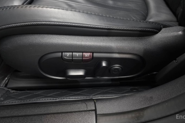 2023 Mini Clubman с пробегом 31 451 км