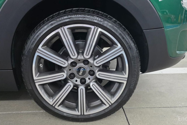 2022 Mini Clubman с пробегом 30 100 км