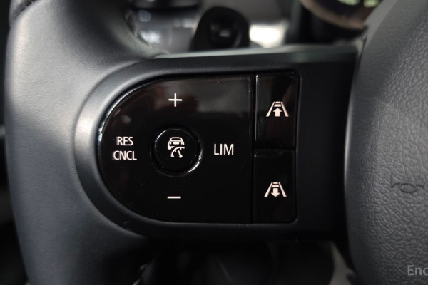 2023 Mini Clubman с пробегом 31 451 км