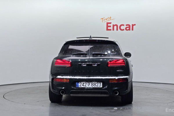 2023 Mini Clubman с пробегом 71 083 км