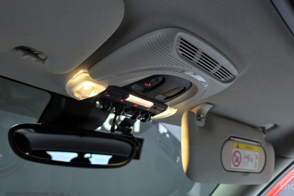 2023 Mini Clubman с пробегом 17 118 км