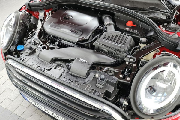 2023 Mini Clubman с пробегом 11 853 км