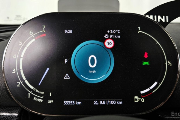 2023 Mini Clubman с пробегом 33 353 км