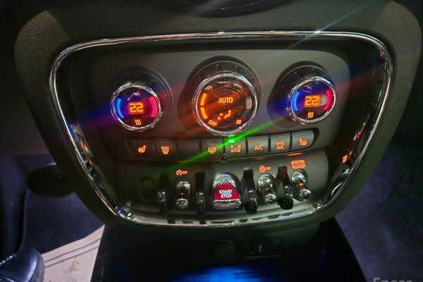 2023 Mini Clubman с пробегом 32 883 км