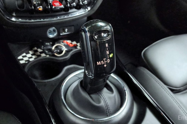 2023 Mini Clubman с пробегом 11 853 км