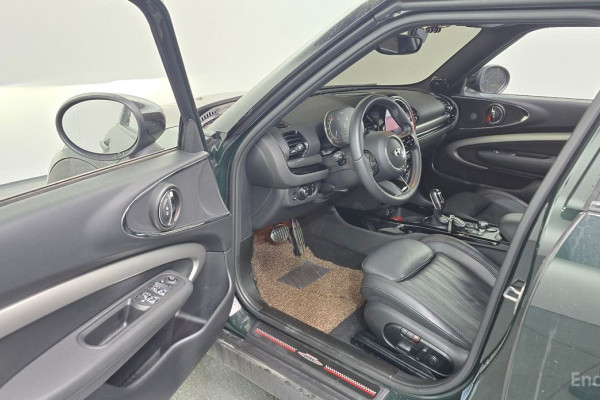 2023 Mini Clubman с пробегом 71 083 км