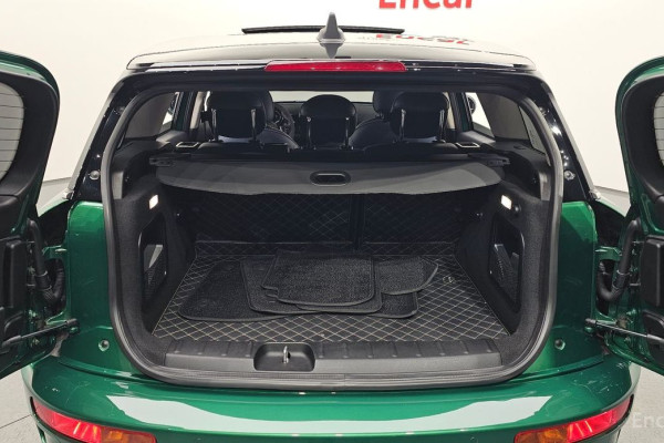 2022 Mini Clubman с пробегом 31 012 км