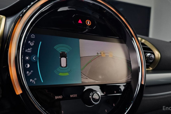 2022 Mini Clubman с пробегом 18 237 км