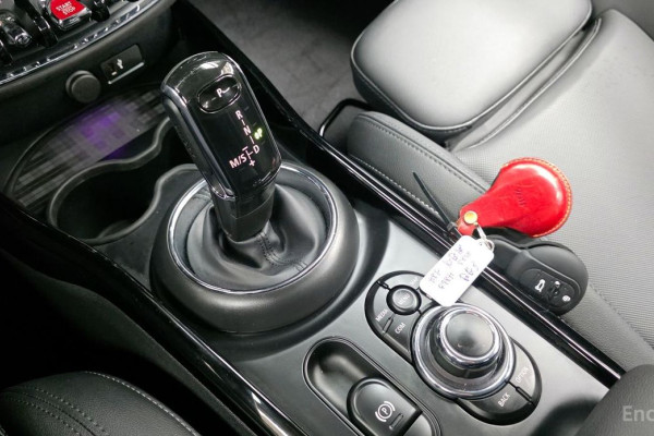 2023 Mini Clubman с пробегом 6 652 км