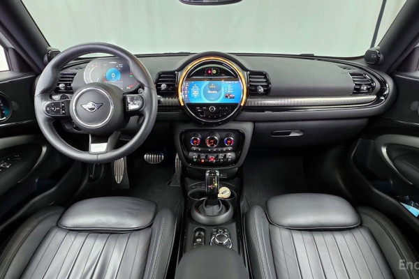 2023 Mini Clubman с пробегом 30 787 км