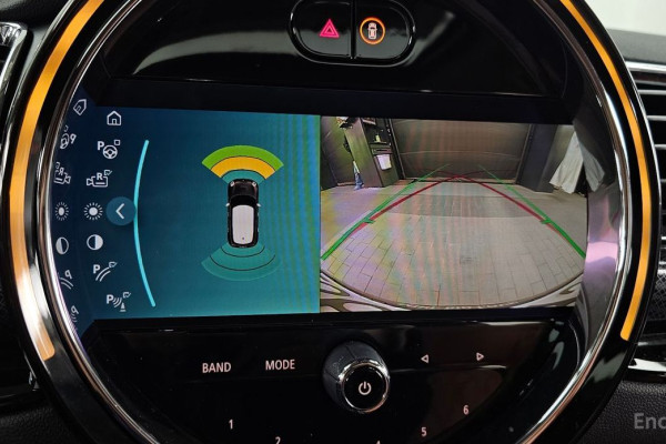 2023 Mini Clubman с пробегом 33 353 км