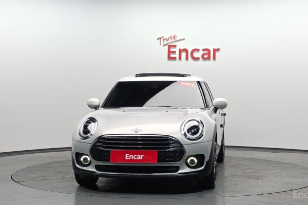 2022 Mini Clubman с пробегом 37 089 км