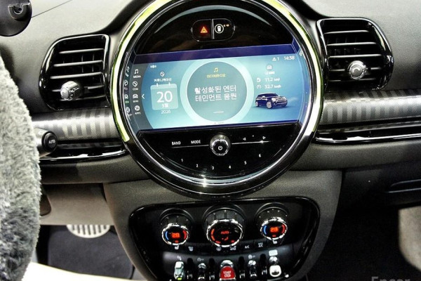 2023 Mini Clubman с пробегом 71 198 км