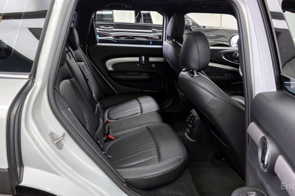 2023 Mini Clubman с пробегом 30 787 км