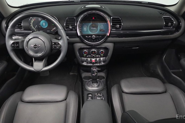 2022 Mini Clubman с пробегом 37 089 км