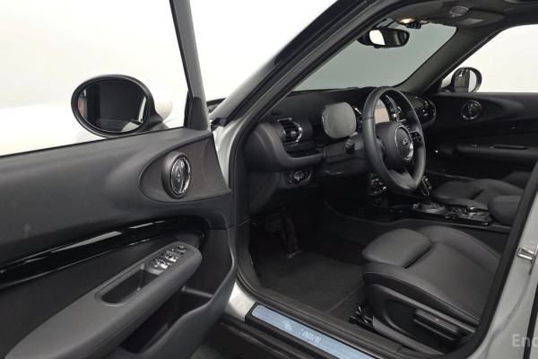 2022 Mini Clubman с пробегом 37 089 км