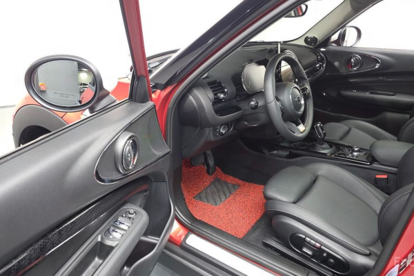 2023 Mini Clubman с пробегом 22 546 км