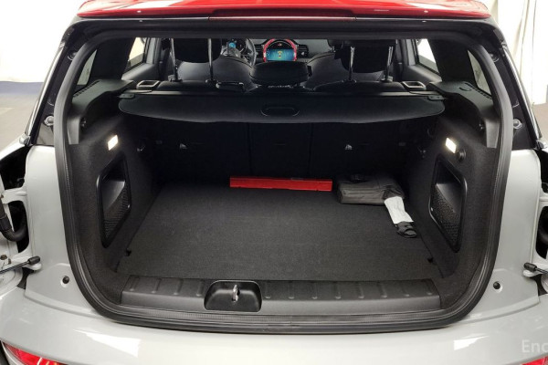 2022 Mini Clubman с пробегом 9 754 км