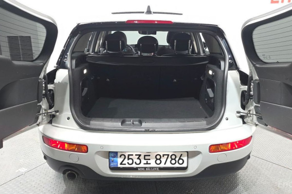 2022 Mini Clubman с пробегом 37 089 км