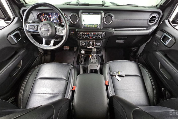 2022 Jeep Wrangler с пробегом 29 559 км