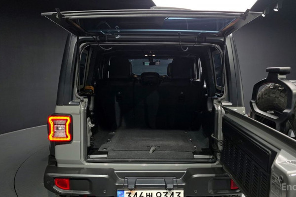 2022 Jeep Wrangler с пробегом 36 322 км