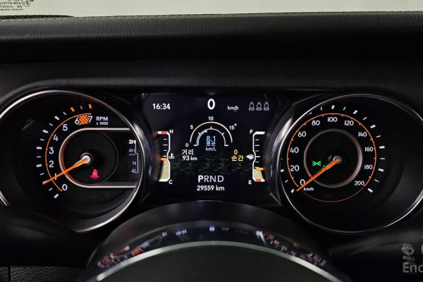 2022 Jeep Wrangler с пробегом 29 559 км