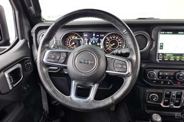 2022 Jeep Wrangler с пробегом 29 559 км