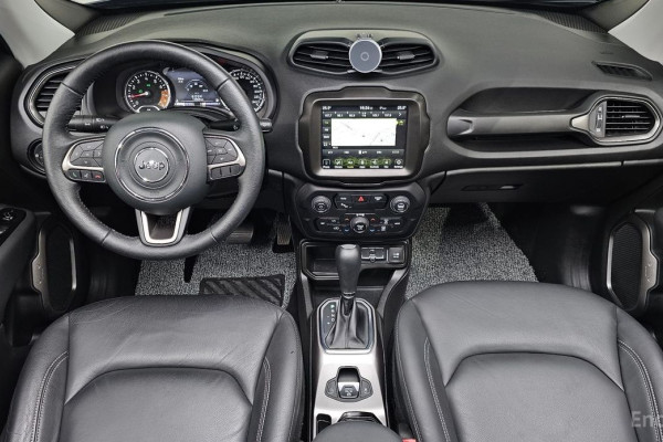 2022 Jeep Renegade с пробегом 14 896 км