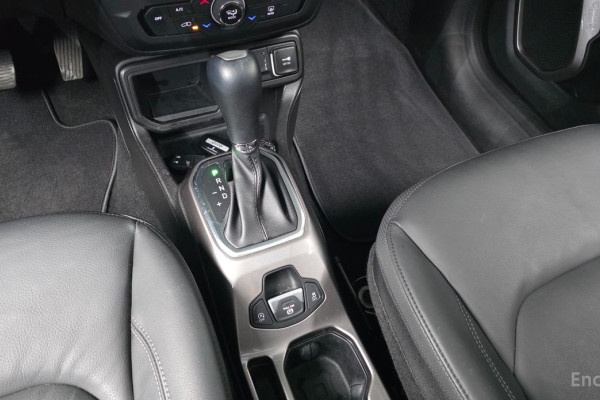 2022 Jeep Renegade с пробегом 19 955 км