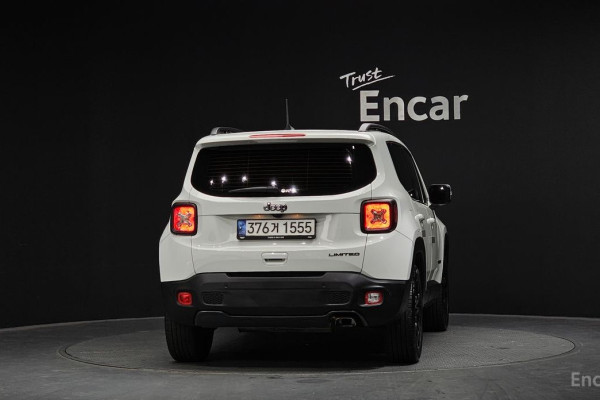 2022 Jeep Renegade с пробегом 63 331 км