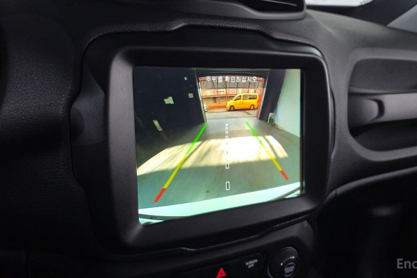 2022 Jeep Renegade с пробегом 19 955 км