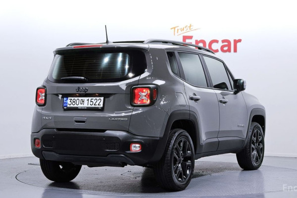 2022 Jeep Renegade с пробегом 7 096 км