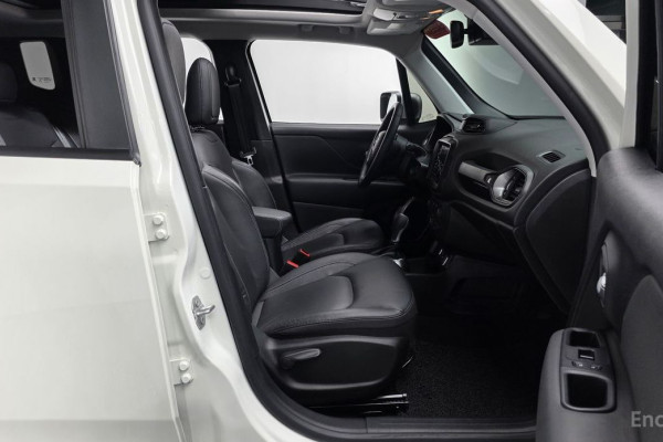 2022 Jeep Renegade с пробегом 22 702 км