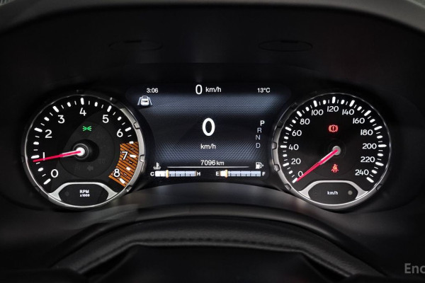 2022 Jeep Renegade с пробегом 7 096 км