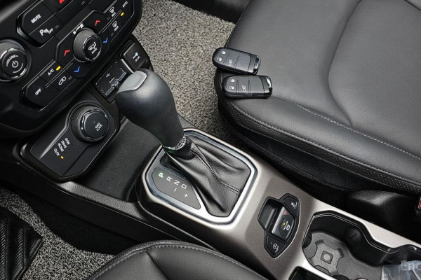 2022 Jeep Renegade с пробегом 7 096 км