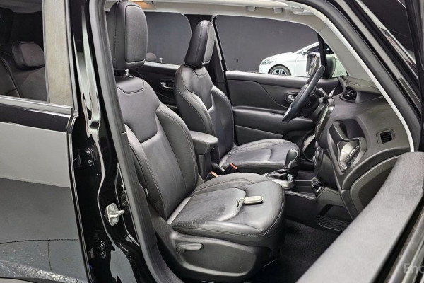 2022 Jeep Renegade с пробегом 33 741 км