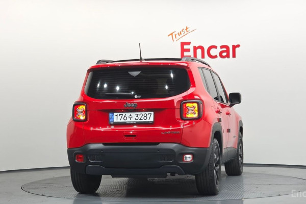 2022 Jeep Renegade с пробегом 4 444 км