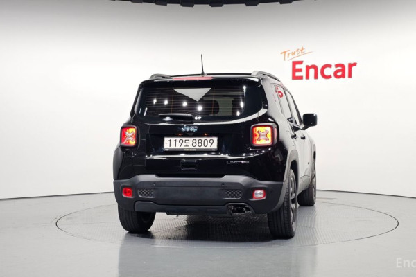 2022 Jeep Renegade с пробегом 26 807 км