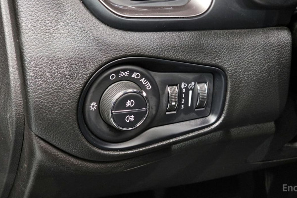 2022 Jeep Renegade с пробегом 33 741 км