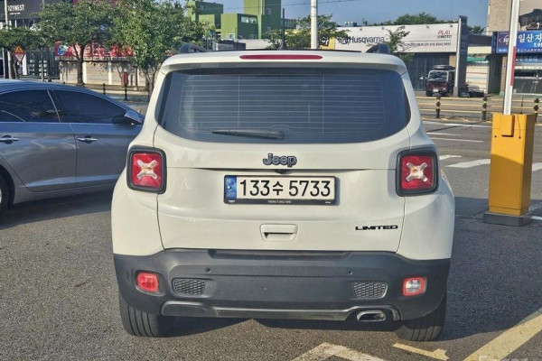 2022 Jeep Renegade с пробегом 21 488 км