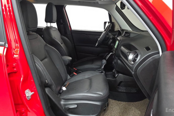 2022 Jeep Renegade с пробегом 4 444 км