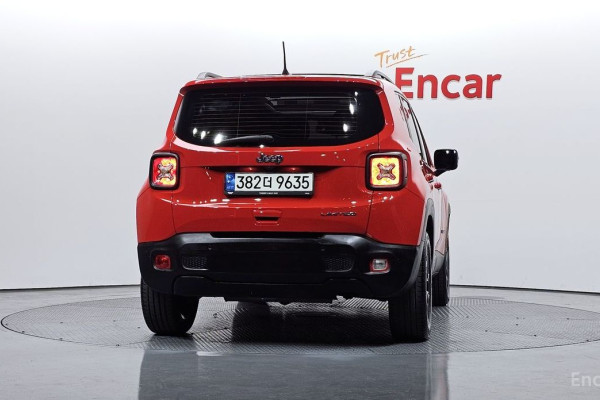 2022 Jeep Renegade с пробегом 26 272 км